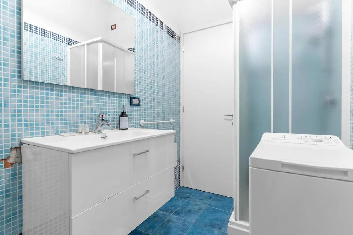 Your Home In Central Sirmione! Appartement