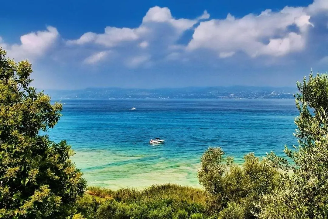 Your Home In Central Sirmione! 이탈리아